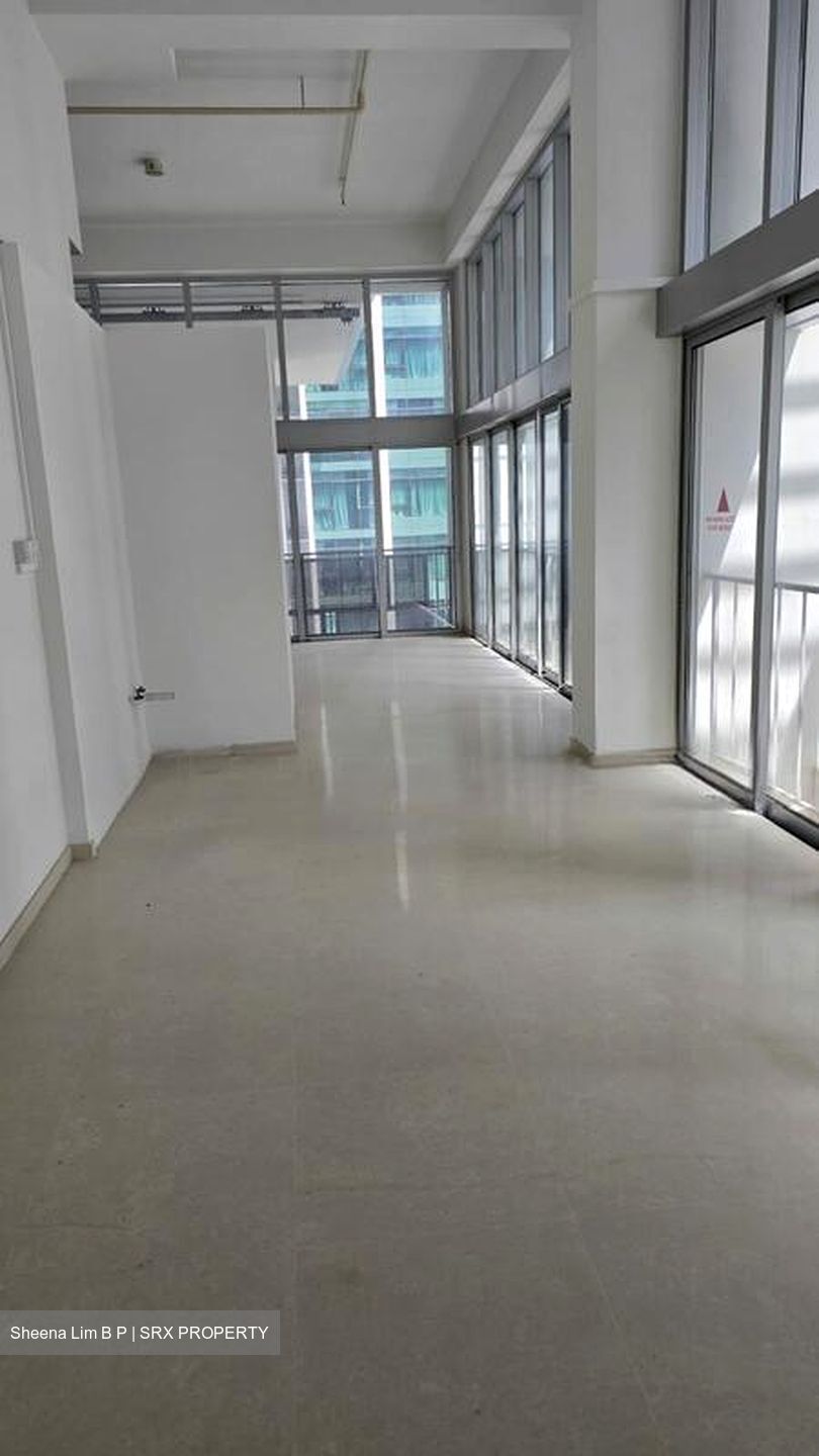 Eon Shenton (D2), Office #498662481